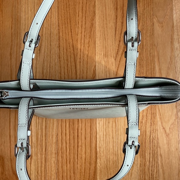 Calvin Klein Purse - Picture 6 of 8